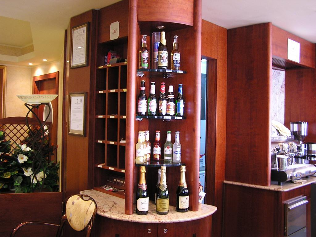 Hotel Mistral Portoscuso Ngoại thất bức ảnh